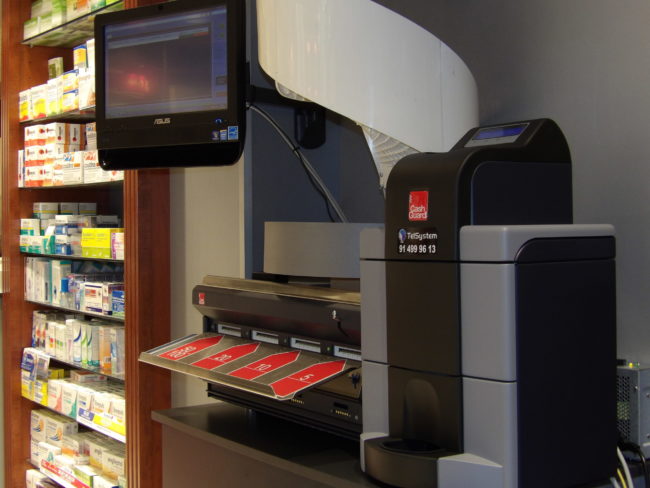 Instalacion-CashGuard-en-Farmacia-Leganes