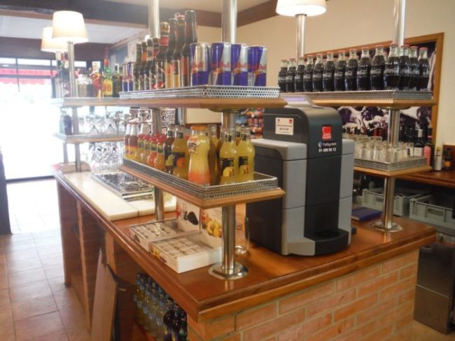 Instalacion cajon inteligente CashGuard en Restaurante Pizzeria Il Capriccio Telsystem distribuidor oficial Cashguard en Il Capriccio