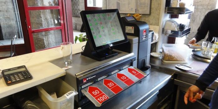 CashGuard en cafetería Madrid CashGuard-en-cafetería-Madrid