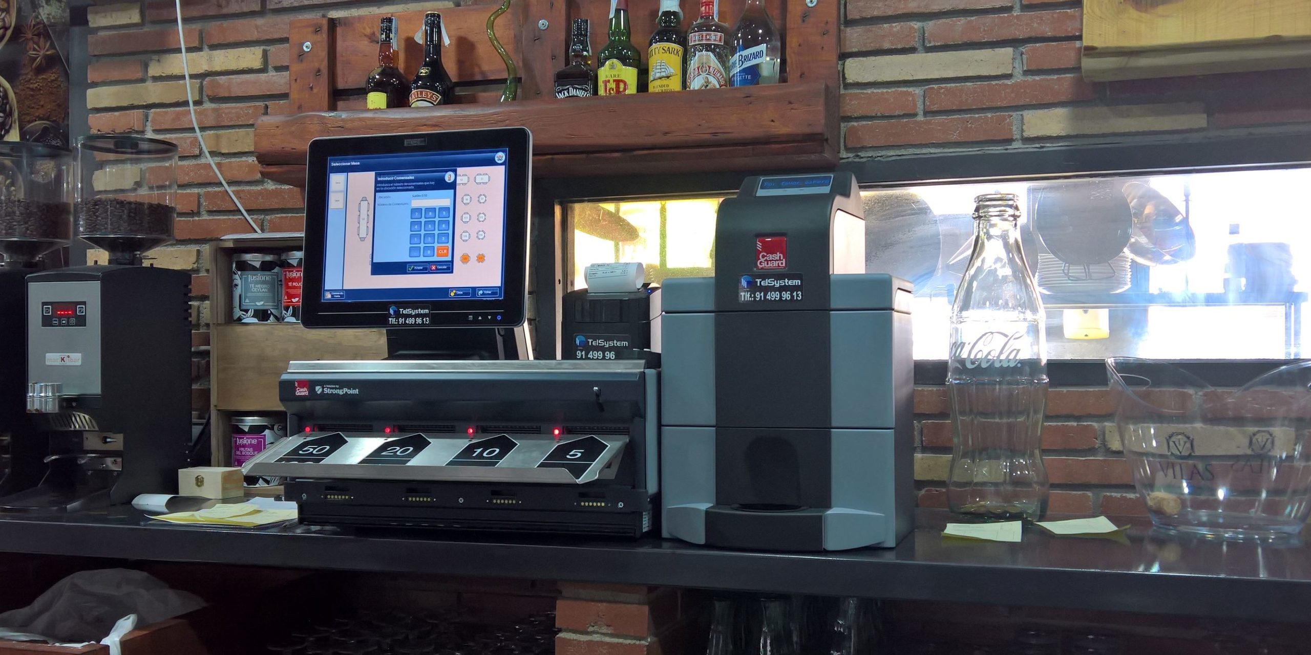 Instalación-de-CashGuard-en-La-Brasería
