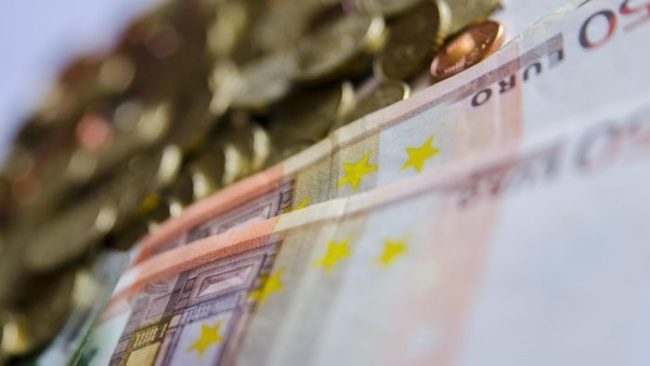 viajar-con-dinero-en-efectivo